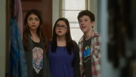 Haley, Alex y Luke Modern family