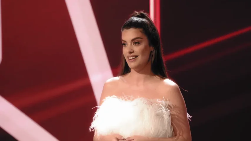 Dulceida: "No me gusta ninguna de las dos fotos, no sabría decir cuál es peor" Dulceida: "No me gusta ninguna de las dos fotos, no sabría decir cuál es peor"