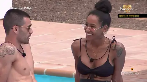 ¡Saltan chispas! Bea y Saúl cada vez más acaramelados ¡Saltan chispas! Bea y Saúl cada vez más acaramelados