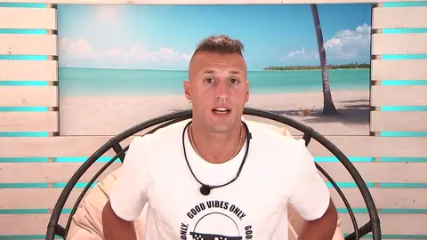 Vídeo inédito: Moure, convencido de que merece seguir en 'Love Island' Vídeo inédito: Moure, convencido de que merece seguir en 'Love Island'