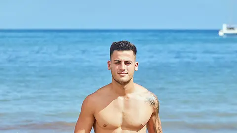 López Love Island