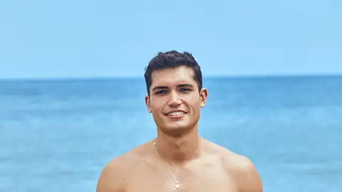 Álex Love Island