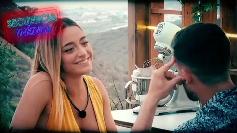 'Lo que no has visto': Pablo tontea con Cari, mientras Moure está al acecho 'Lo que no has visto': Pablo tontea con Cari, mientras Moure está al acecho