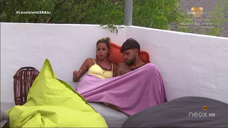 Carla y Jesús critican a Bea y Saul por falta de transparencia