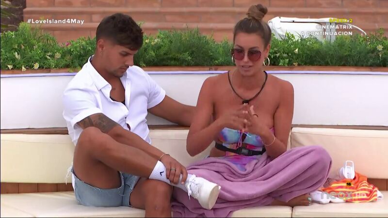 Las dudas de Miguel llevan a Celia a cortar la relación