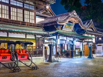 Drama en Japón por el robo de un cartel de anime en unos emblemáticos baños Drama en Japón por el robo de un cartel de anime en unos emblemáticos baños