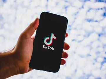La coreografía de “El Burrito Sabanero” que causa furor en TikTok La coreografía de “El Burrito Sabanero” que causa furor en TikTok