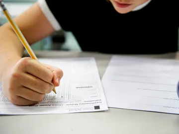 La respuesta de Ibai a un estudiante que buscaba un mensaje motivacional: "El suspenso es algo que pasa"  La respuesta de Ibai a un estudiante que buscaba un mensaje motivacional: "El suspenso es algo que pasa"