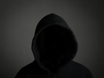 ¡De locos! Auronplay y Rubius ofrecen 10.000 euros a quien atrape al hacker de Andorra ¡De locos! Auronplay y Rubius ofrecen 10.000 euros a quien atrape al hacker de Andorra