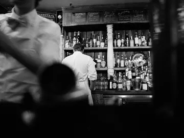Bar Bar