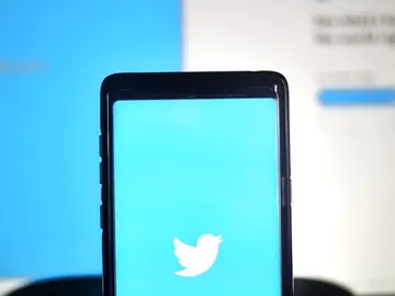 Twitter Twitter
