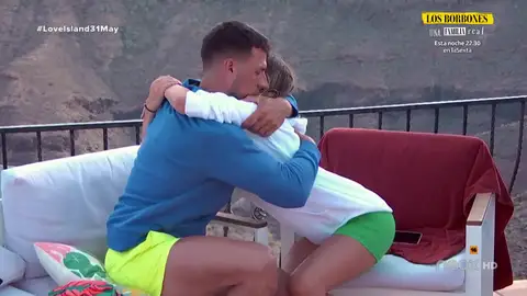 Lara y Paola tienen una fuerte discusión y las isleñas eligen a su pareja, que marcará una nueva expulsión en 'Love Island' Lara y Paola tienen una fuerte discusión y las isleñas eligen a su pareja, que marcará una nueva expulsión en 'Love Island'