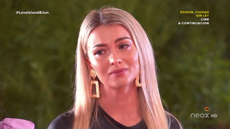 La decisión de Alberto deja en shock a todos los isleños: Aurora y Aroa son las expulsadas de ‘Love Island’