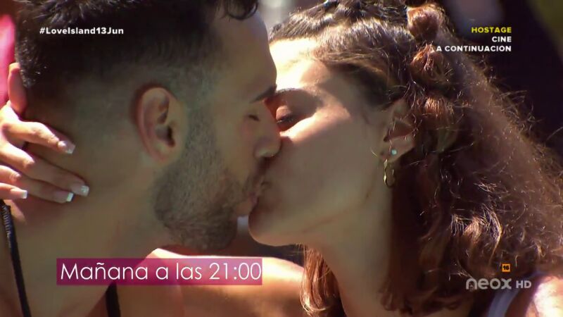 Alberto da un paso firme con Ruth y las isleñas decidirán el futuro de un soltero