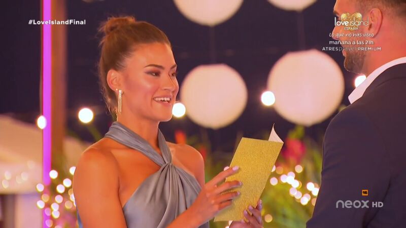 Alberto se quita su dura coraza ante Ruth: 