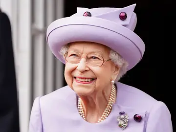 Reina Isabel II  Reina Isabel II