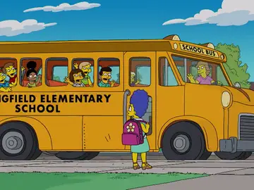 Marge se tropieza con la directora del colegio a quien convirtió su vida en un verdadero infierno Marge se tropieza con la directora del colegio a quien convirtió su vida en un verdadero infierno