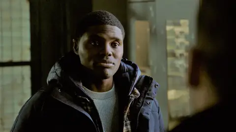 La policía se la cuela a los pandilleros La policía se la cuela a los pandilleros