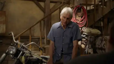 Gibbs sobrevive milagrosamente tras un ataque mortal Gibbs sobrevive milagrosamente tras un ataque mortal