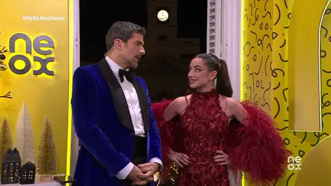 Nacho García y Lola Lolita Feliz Año Neox