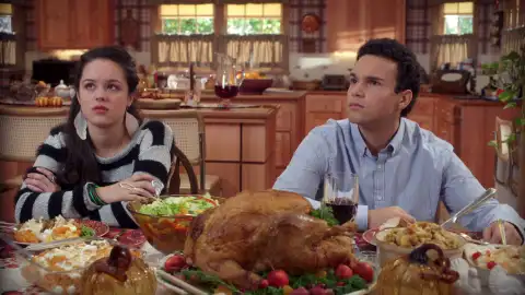 Los Goldberg - Acción de Gracias Los Goldberg - Acción de Gracias