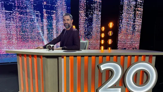 Feliz 20 años Neox - Dani Mateo Feliz 20 años Neox - Dani Mateo