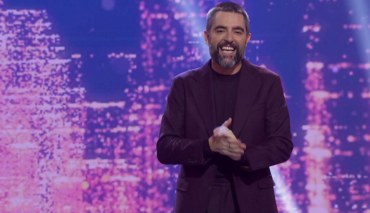 Feliz a&ntilde;o Neox - &iquest;Qu&eacute; sucedi&oacute; en 2005? Dani Mateo nos sit&uacute;a en el a&ntilde;o en que naci&oacute; Neox