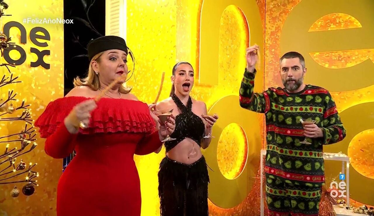 Dani Mateo, Lola Lolita y Pidar Vidal reciben el 2026 comiendo churros