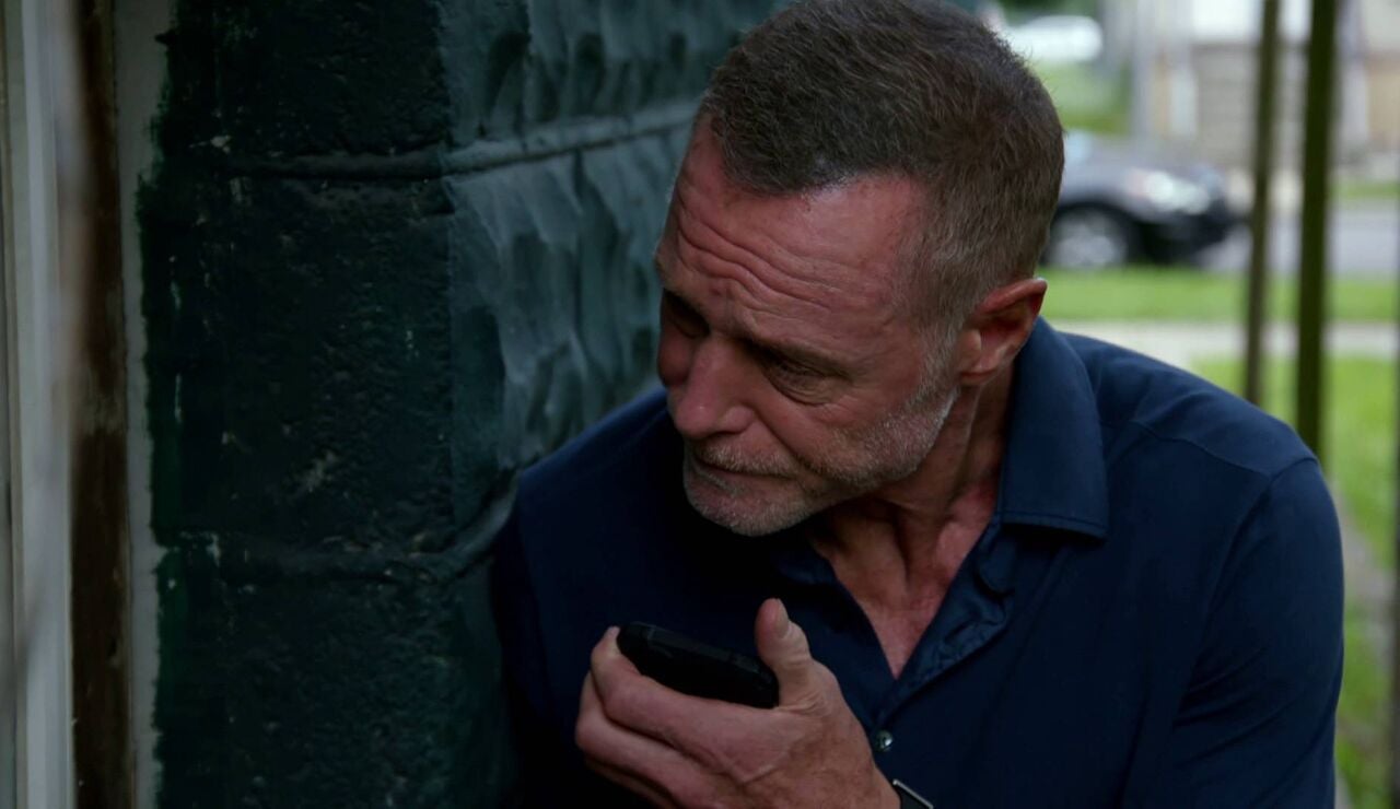 Voight se enfrenta a un caso desconcertante tras una redada antidroga