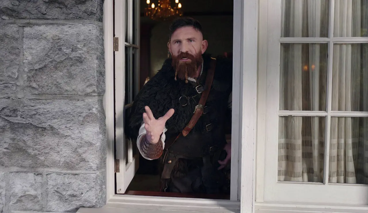 Fantasmas - Thor está a punto de perderse otra vez la boda de su hijo