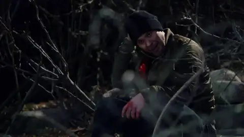 Chicago PD - Adam Ruzek ve cómo a un cadáver se lo traga un lago helado Chicago PD - Adam Ruzek ve cómo a un cadáver se lo traga un lago helado