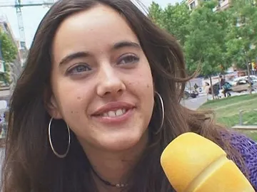 Encuesta: ¿En que te fijas primero? Encuesta: ¿En que te fijas primero?