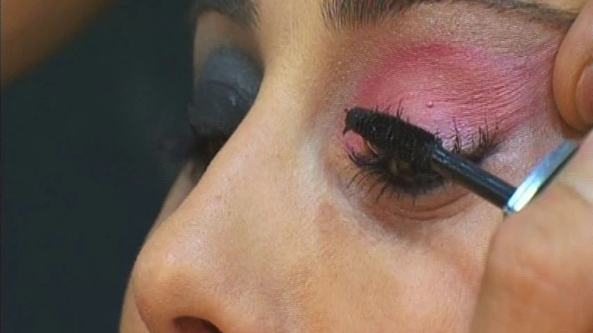 Maquillaje para d&iacute;a y para noche, para chico y para chica