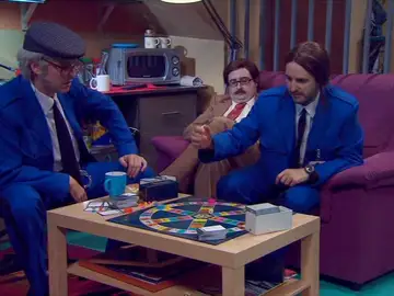 La partida de trivial (01x09) La partida de trivial (01x09)
