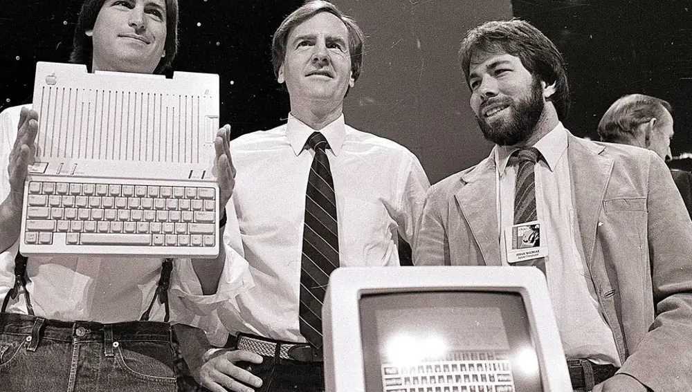 Steve Jobs y su socio Steve Wozniak