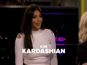 Dos chicas sin blanca Dos chicas sin blanca