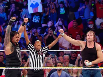 Reings y Ambrose Reings y Ambrose