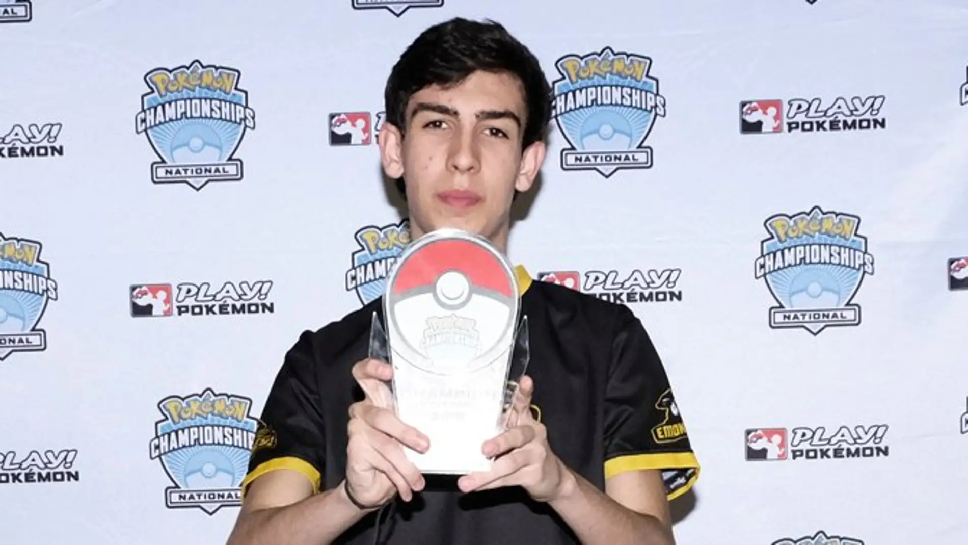 Alejandro Gómez, Pokealex, ganador del Nacional de Reino Unido