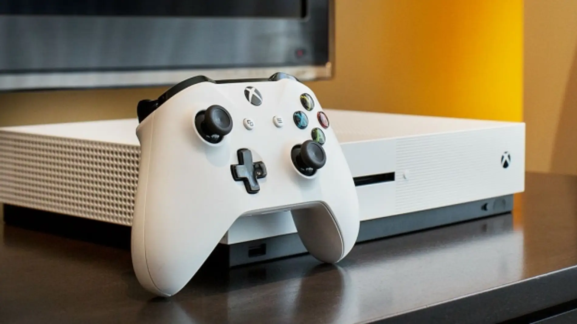 Imagen de la nueva Xbox One S 