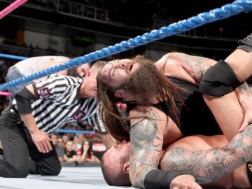 Wyatt y Harper se imponen a la víbora Orton en ‘SmackDown’