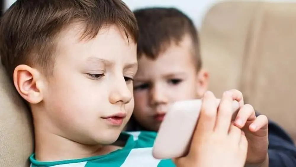 Ventajas e inconvenientes de los dispositivos móviles en niños y adolescentes