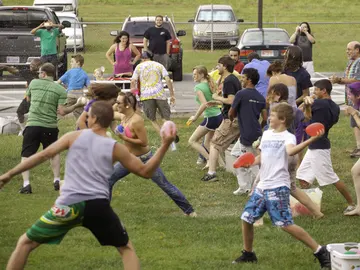 Batalla campal de globos de agua Batalla campal de globos de agua