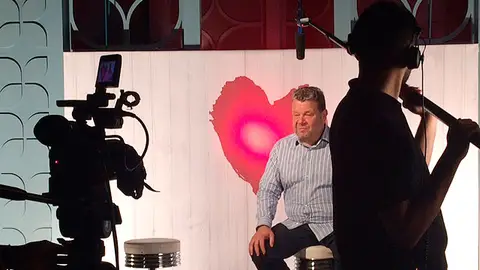 Alberto Chicote en Homo Zapping ¿Busca su media naranja?