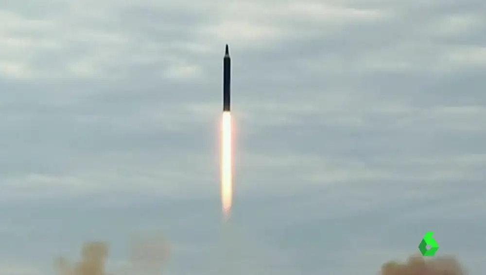Pyongyang difunde las primeras imágenes del lanzamiento del misil norcoreano