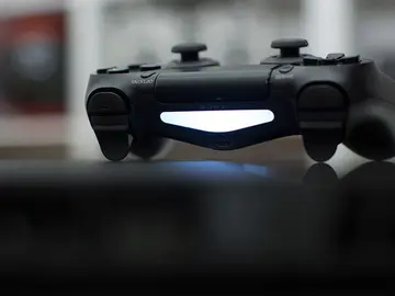 Dualshock 4 Dualshock 4