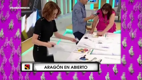 Así es cómo nunca debes forrar los libros Así es cómo nunca debes forrar los libros