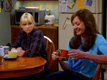 La 5ª temporada de 'Mom' llega a Neox #SinEsperas La 5ª temporada de 'Mom' llega a Neox #SinEsperas