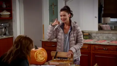 "Papá tienes que parar esto, Wendy está colada por tí" "Papá tienes que parar esto, Wendy está colada por tí"