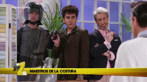 El rediseño del traje de antidisturbio en 'Maestros de la costura' El rediseño del traje de antidisturbio en 'Maestros de la costura'