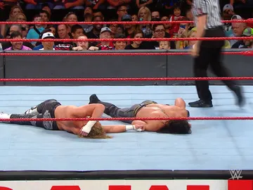 Seth Rollins y Dolph Ziggler Seth Rollins y Dolph Ziggler